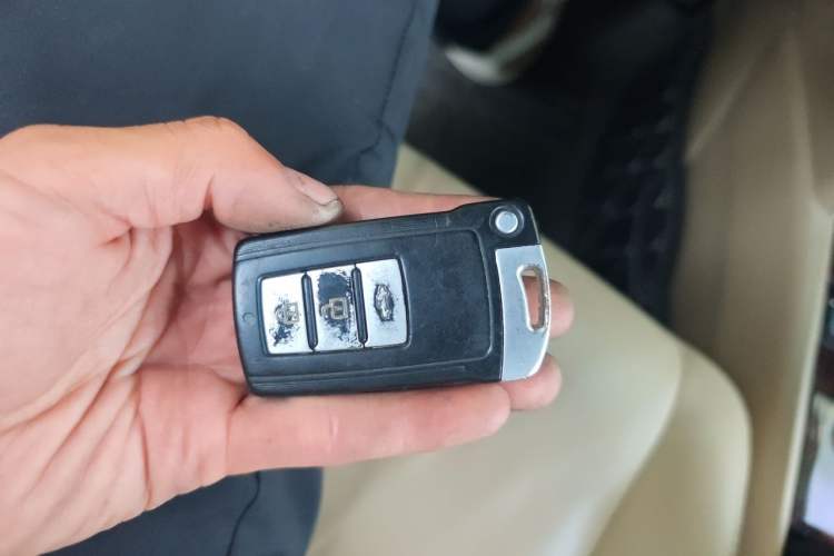Used Honda Accord 2010 2.4L LX Vehicle Key