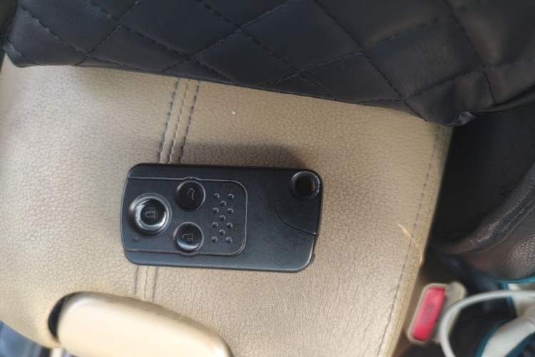 Used Honda Accord 2010 2.4L LX Vehicle Key