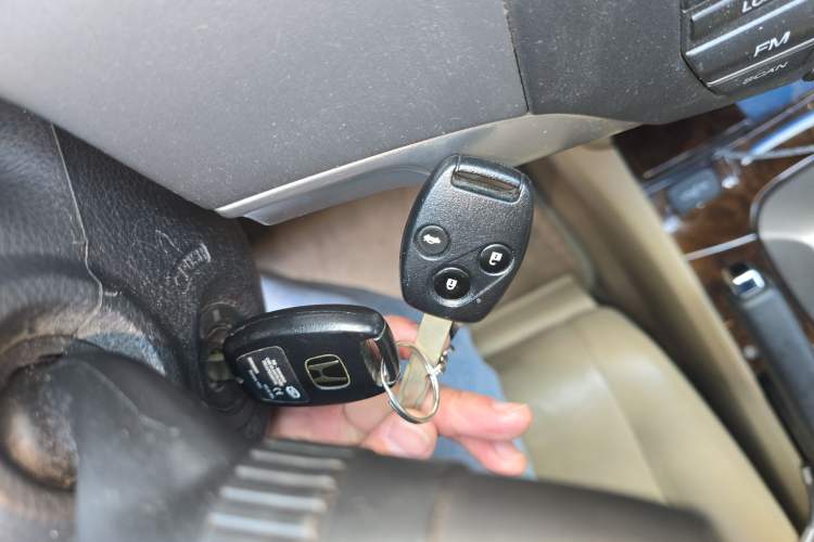 Used Honda Accord 2010 2.0L EX Vehicle Key
