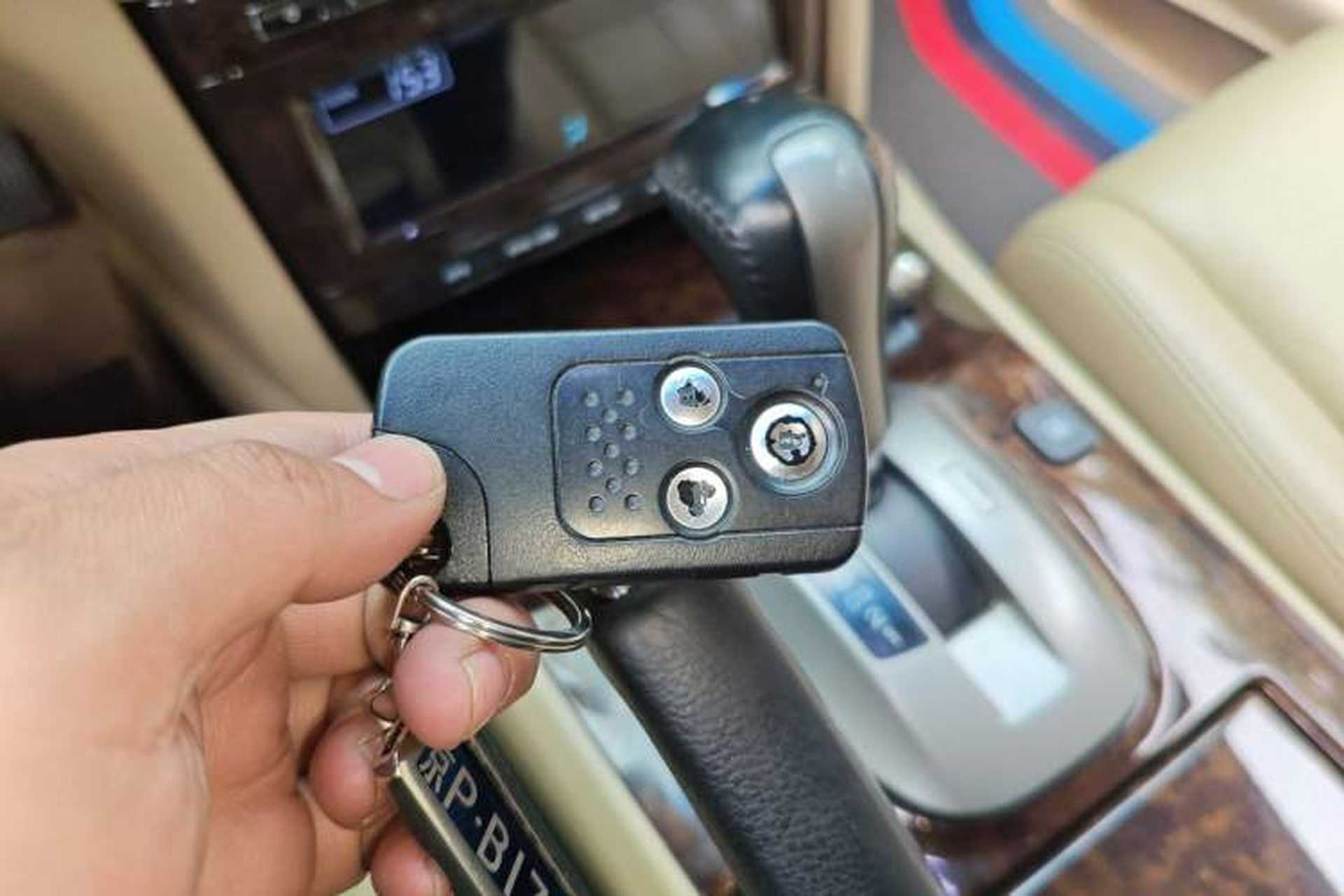 Used Honda Accord 2010 2.4L Millionth Anniversary Edition Vehicle Key