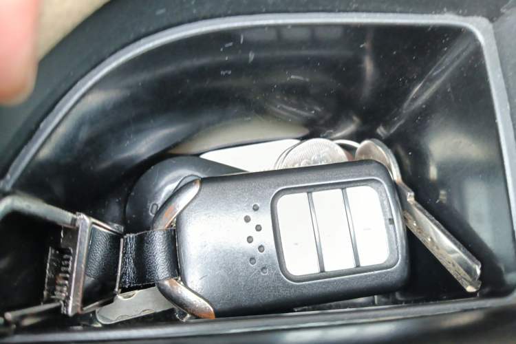 Used Honda Accord 2010 2.0L EX Vehicle Key