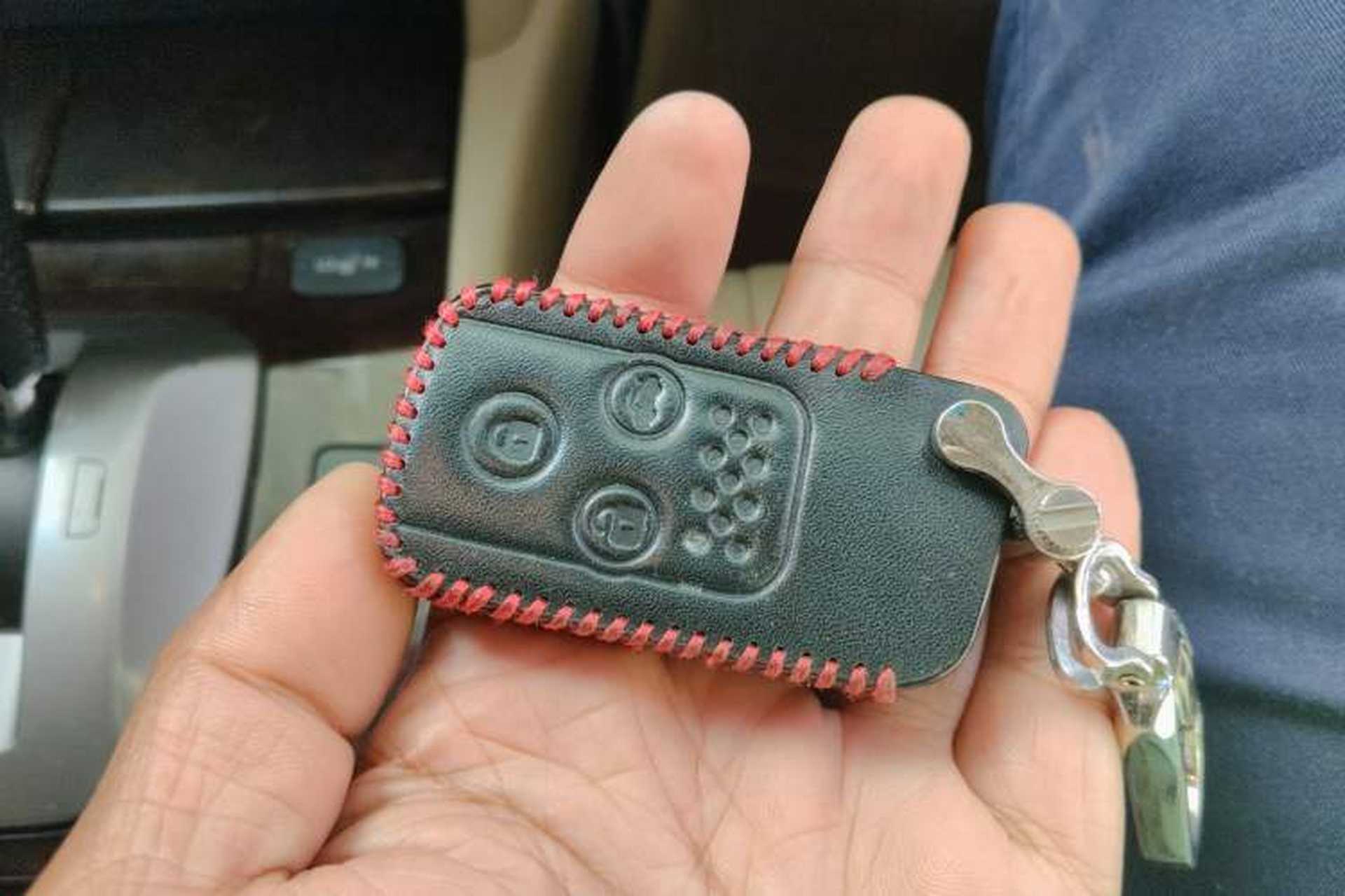 Used Honda Accord 2010 2.4L Millionth Anniversary Edition Vehicle Key