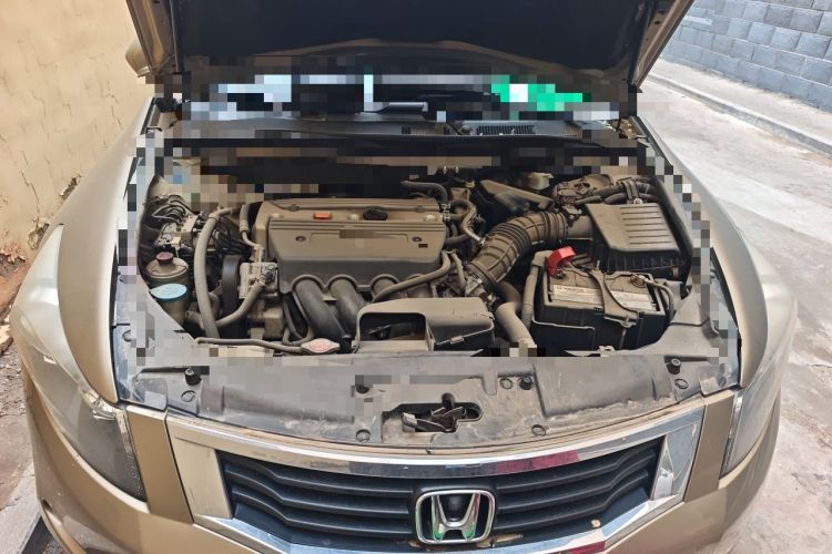 Used Honda Accord 2010 2.4L LX Engine Bay