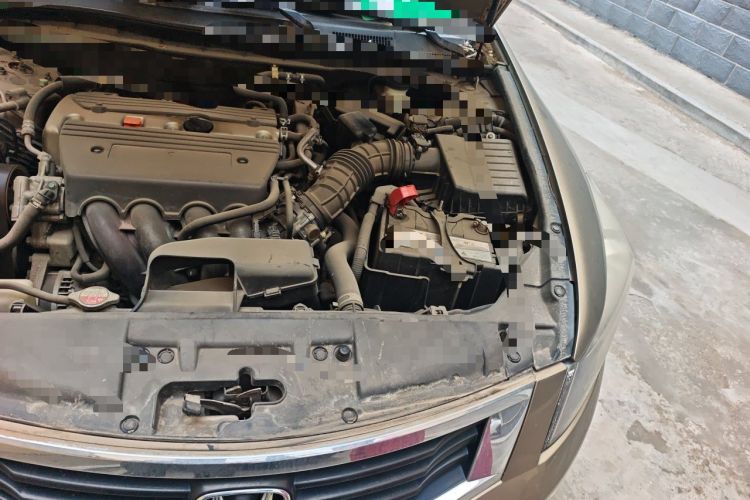 Used Honda Accord 2010 2.4L LX Engine Bay Left