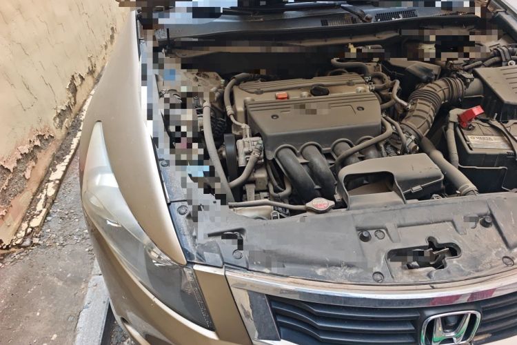 Used Honda Accord 2010 2.4L LX Engine Bay Right