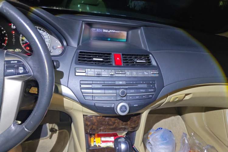Used Honda Accord 2010 2.4L LX Audio And AC Panel