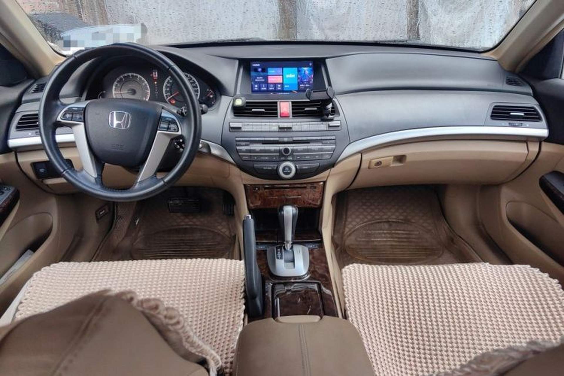 Used Honda Accord 2010 2.0L EX Center Console