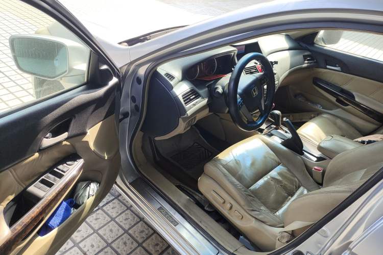 Used Honda Accord 2010 2.4L Millionth Anniversary Edition Driver Seat