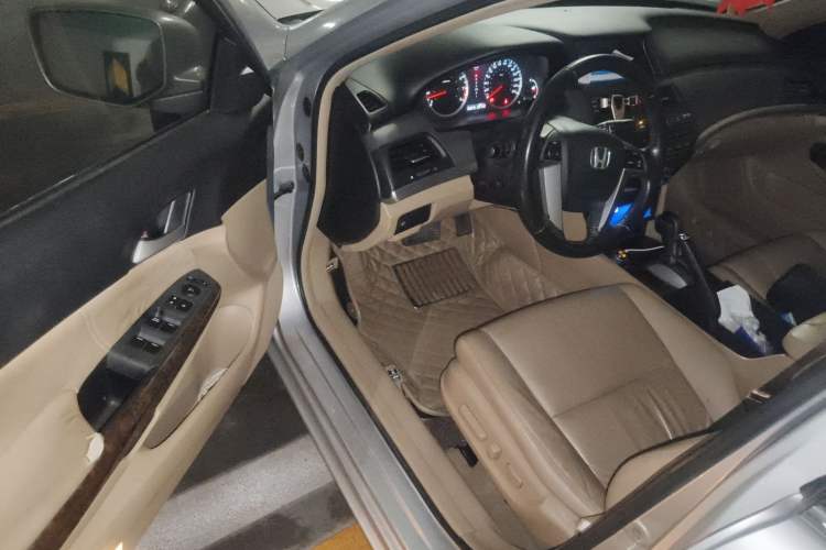 Used Honda Accord 2010 2.0L EX Driver Seat