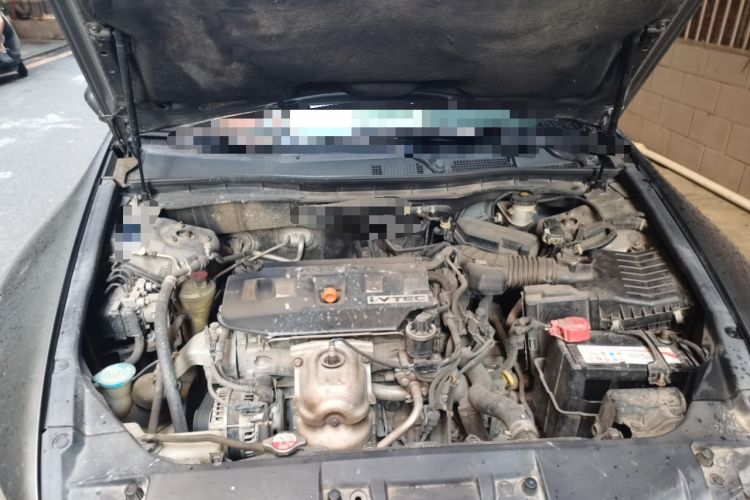 Used Honda Accord 2010 2.0L EX Engine Bay