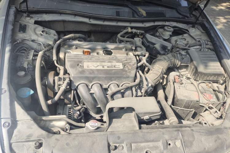 Used Honda Accord 2010 2.4L Millionth Anniversary Edition Engine Bay