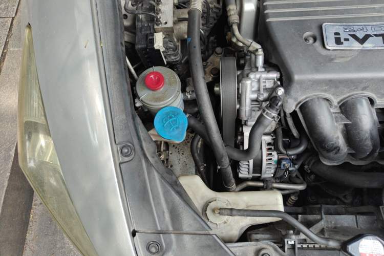 Used Honda Accord 2010 2.4L Millionth Anniversary Edition Engine Bay Right