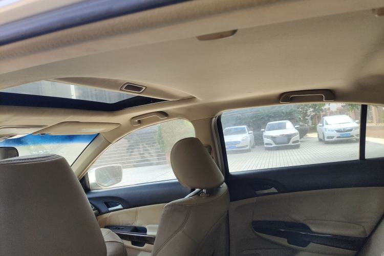 Used Honda Accord 2010 2.4L Millionth Anniversary Edition Headliner