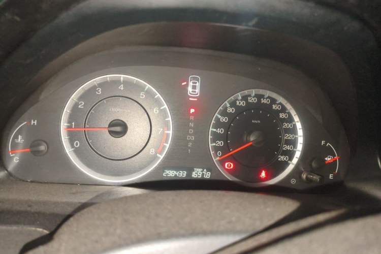 Used Honda Accord 2010 2.0L EX Instrument Cluster