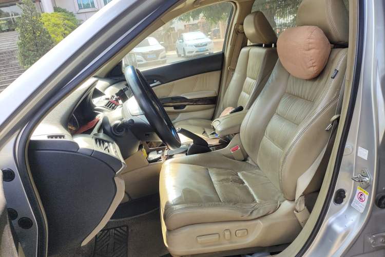 Used Honda Accord 2010 2.4L Millionth Anniversary Edition Left Front Seat