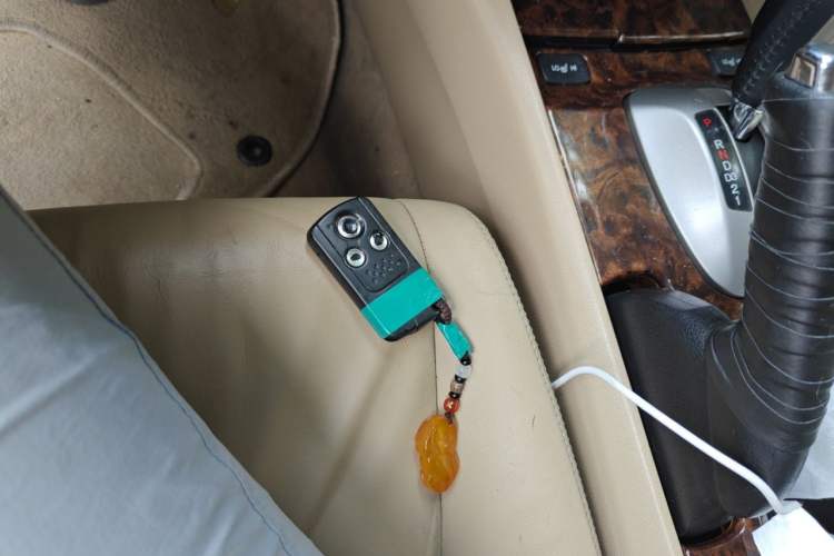 Used Honda Accord 2010 2.4L Millionth Anniversary Edition Vehicle Key
