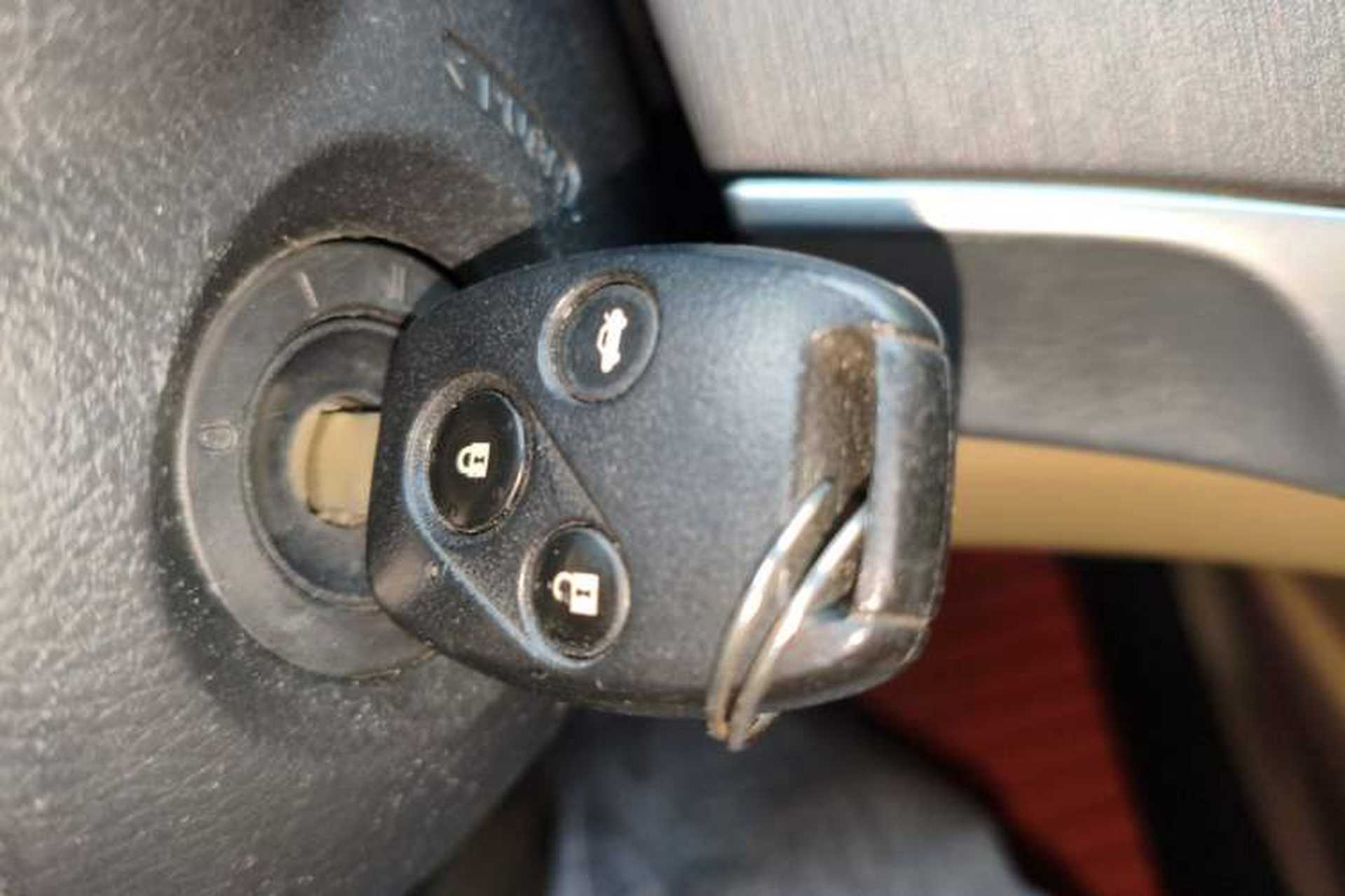 Used Honda Accord 2010 2.0L EX Vehicle Key