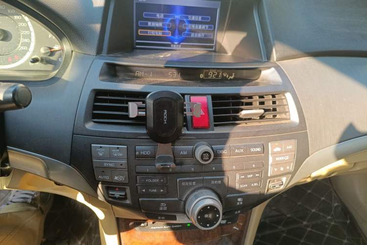 Used Honda Accord 2010 2.4L EXL Navi Audio And AC Panel