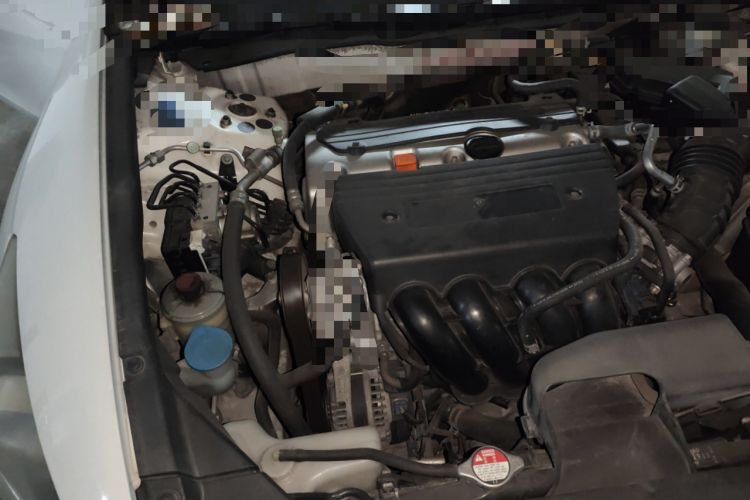 Used Honda Accord 2010 2.4L LX Engine Bay Right