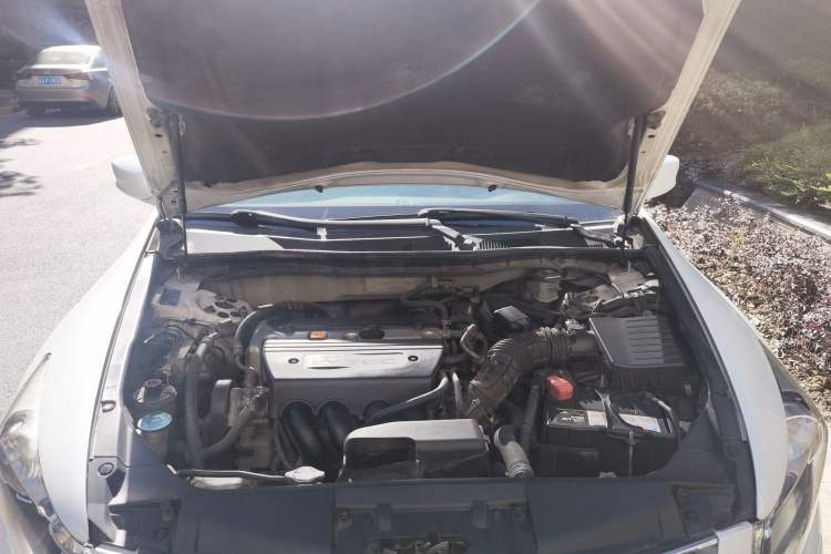 Used Honda Accord 2010 2.4L Millionth Anniversary Edition Engine Bay