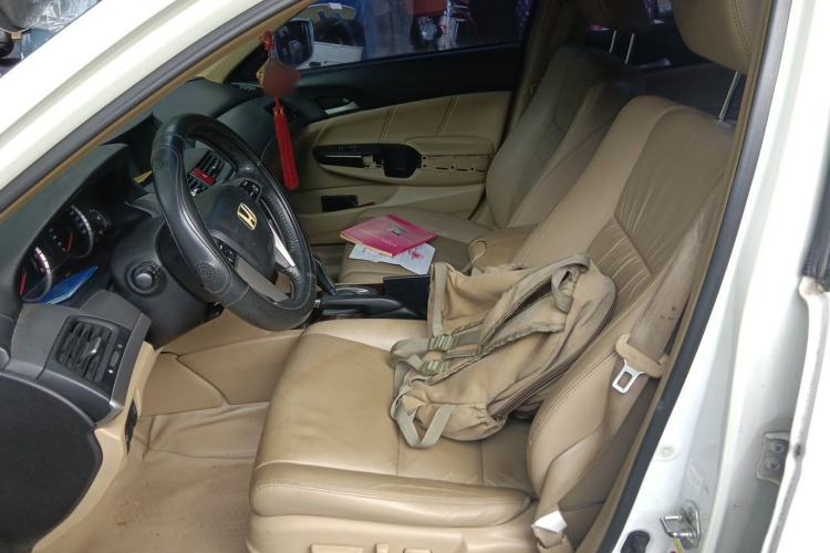 Used Honda Accord 2010 2.4L Millionth Anniversary Edition Left Front Seat