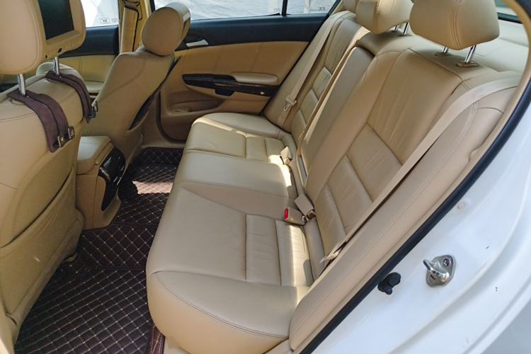 Used Honda Accord 2010 2.4L Millionth Anniversary Edition Left Rear Seat