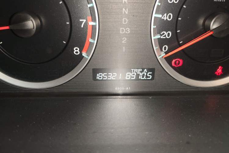 Used Honda Accord 2010 2.4L LX Odometer Close Up