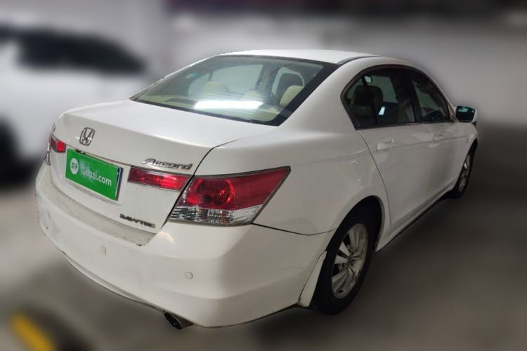 Used Honda Accord 2010 2.4L LX Rear Right 45 Deg