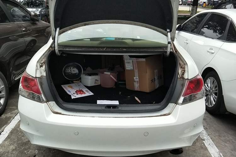 Used Honda Accord 2010 2.4L Millionth Anniversary Edition Trunk