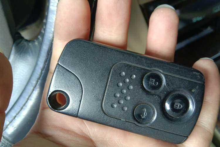 Used Honda Accord 2010 2.4L Millionth Anniversary Edition Vehicle Key