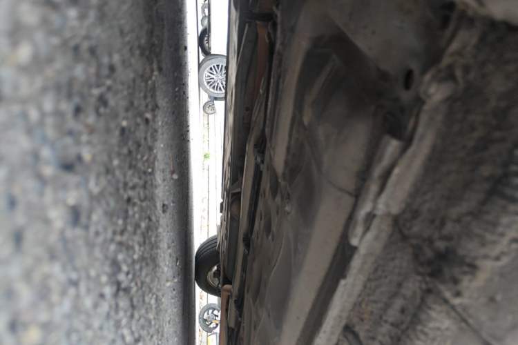 Used Honda Accord 2010 2.0L EX Chassis Front Left