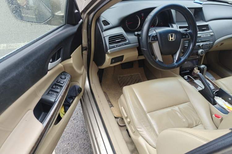 Used Honda Accord 2010 2.0L EX Driver Seat