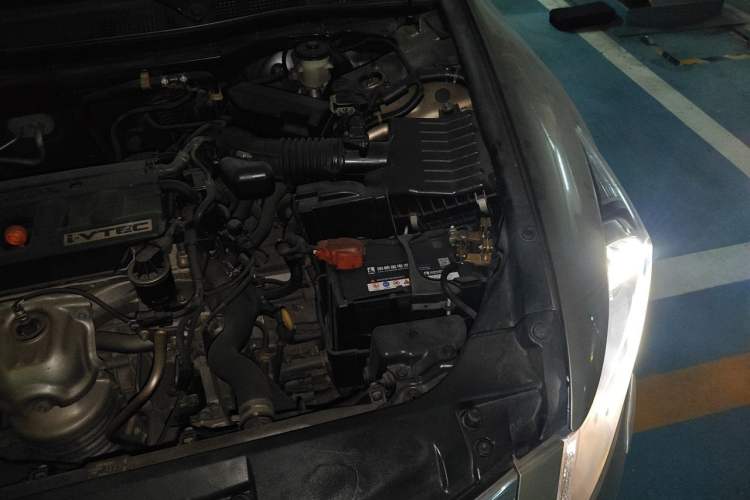 Used Honda Accord 2010 2.0L EX Engine Bay Left
