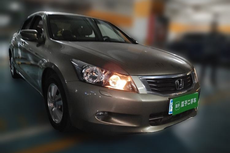 Used Honda Accord 2010 2.0L EX Front Right 45 Deg