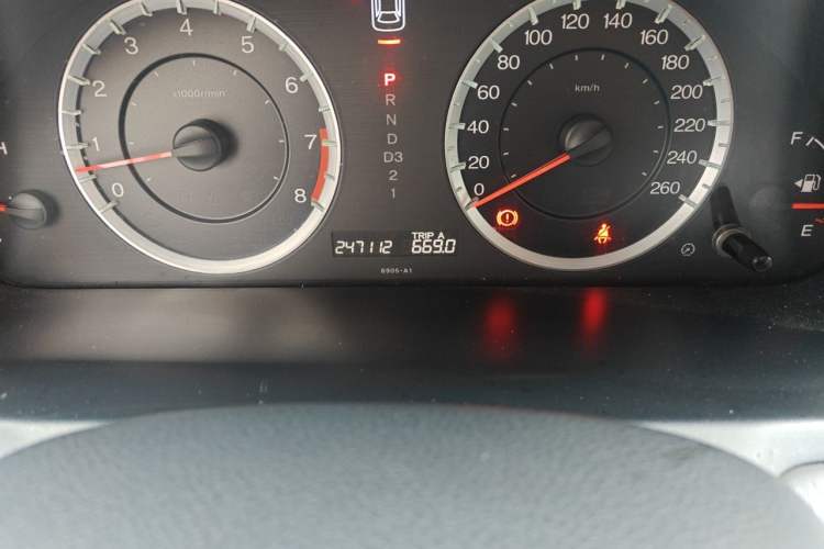 Used Honda Accord 2010 2.0L EX Odometer Close Up