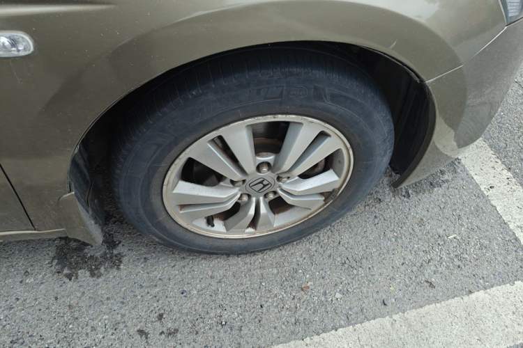 Used Honda Accord 2010 2.0L EX Right Front Wheel Hub