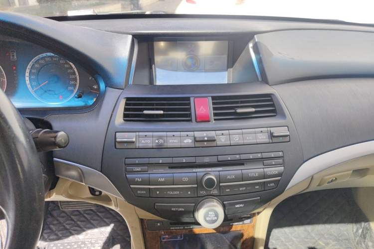 Used Honda Accord 2011 2.4L EX Audio And AC Panel