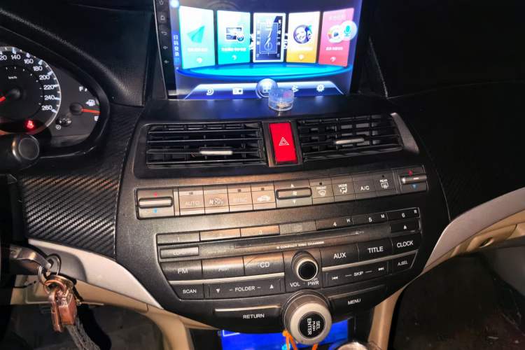Used Honda Accord 2011 2.0L EX Audio And AC Panel