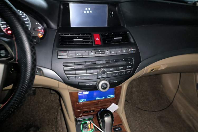 Used Honda Accord 2011 2.0L EX Audio And AC Panel