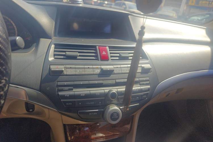Used Honda Accord 2011 2.4L EX Audio And AC Panel