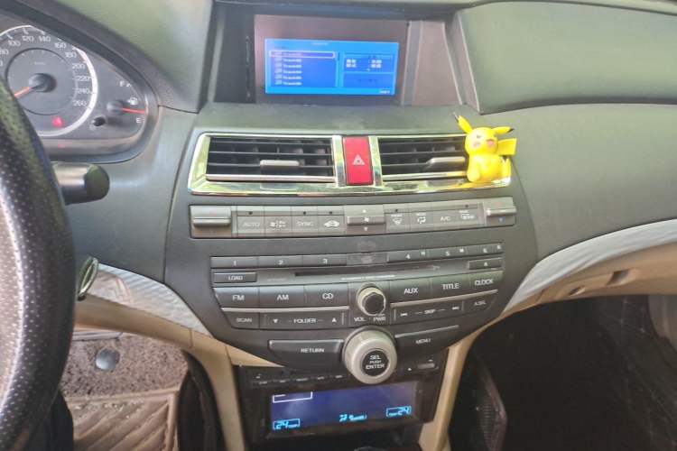 Used Honda Accord 2011 2.4L LX Audio And AC Panel