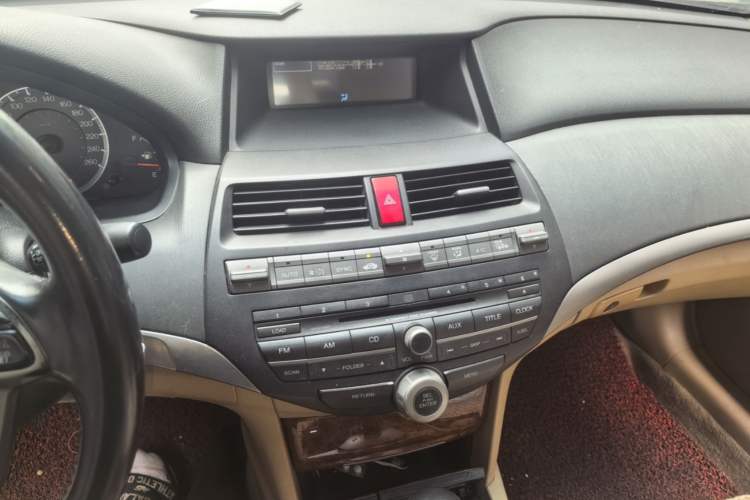 Used Honda Accord 2011 2.4L LX Audio And AC Panel