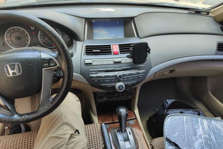 Used Honda Accord 2011 2.0L EX Audio And AC Panel