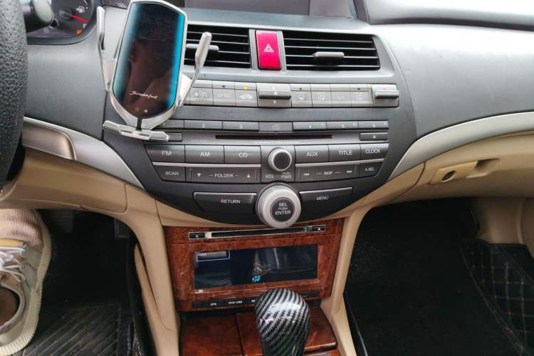 Used Honda Accord 2011 2.0L EX Audio And AC Panel