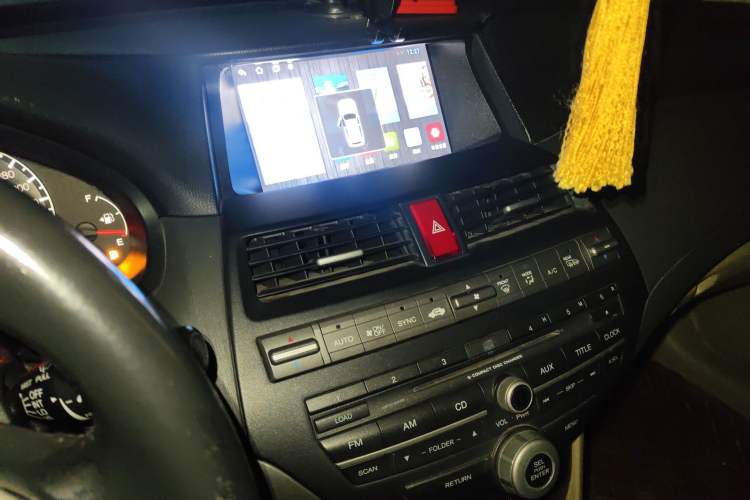 Used Honda Accord 2011 2.4L LX Audio And AC Panel