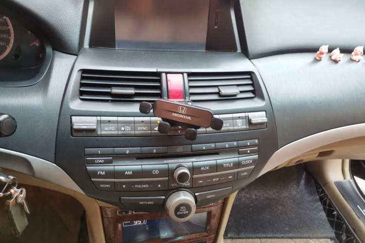 Used Honda Accord 2011 2.0L EX Audio And AC Panel