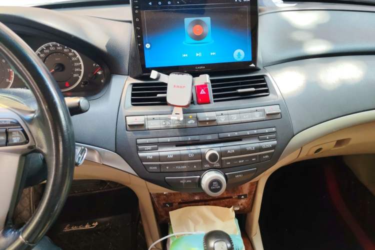 Used Honda Accord 2011 2.0L EX Audio And AC Panel
