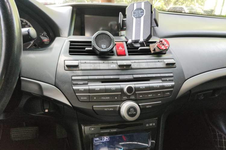 Used Honda Accord 2011 2.4L EXL Navi Audio And AC Panel
