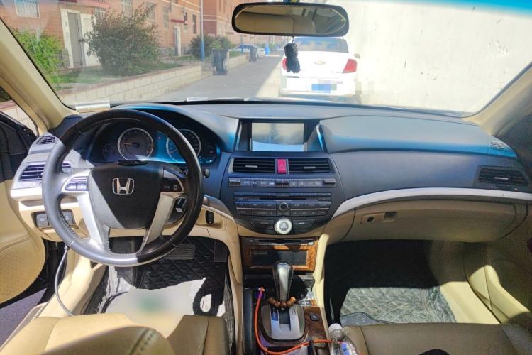 Used Honda Accord 2011 2.4L EX Center Console