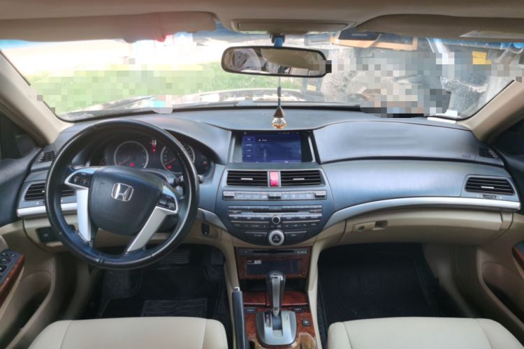 Used Honda Accord 2011 2.4L EX Center Console